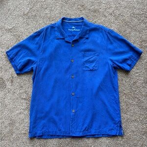Tommy Bahama Blue Men's Button Up Shirt  100% Silk Royal Blue Floral Pattern